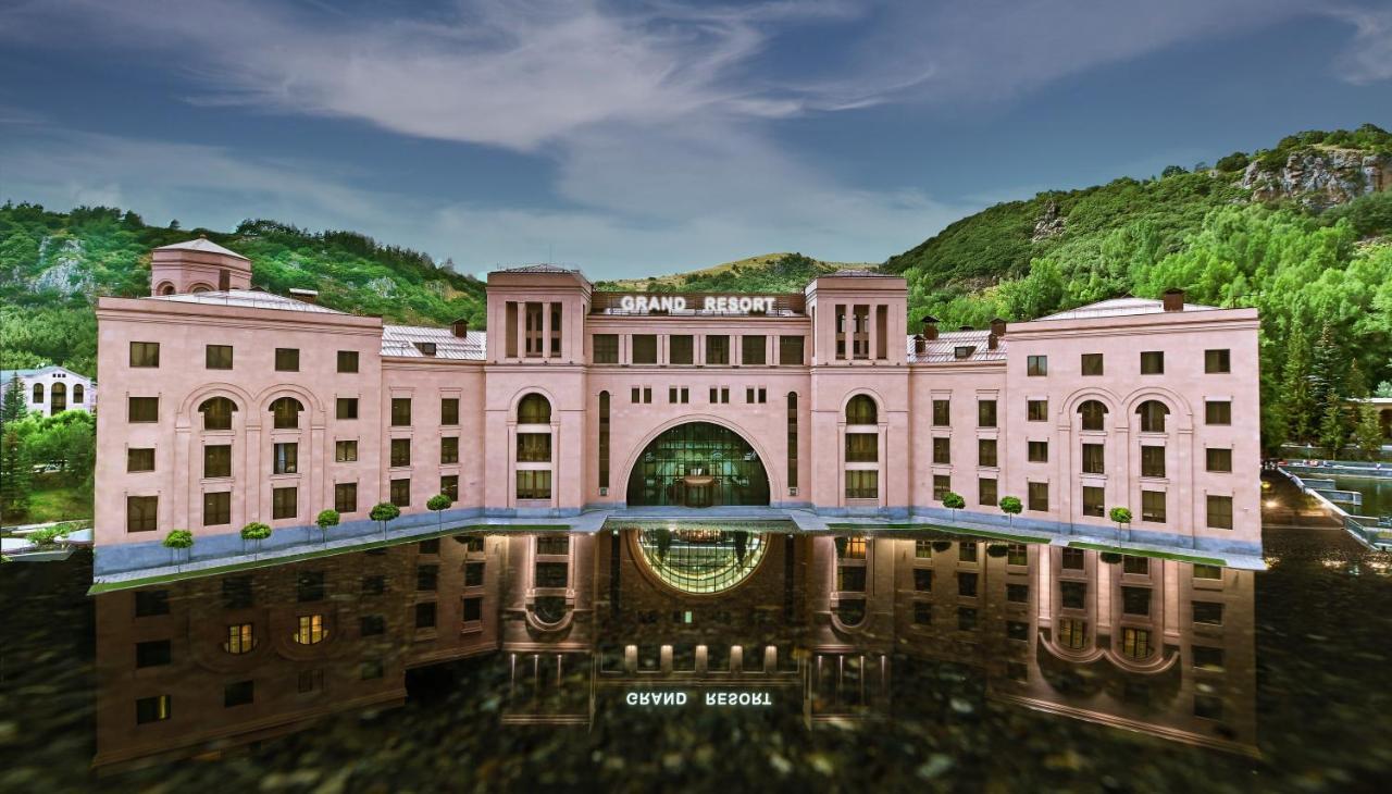 Grand Resort Jermuk Esterno foto