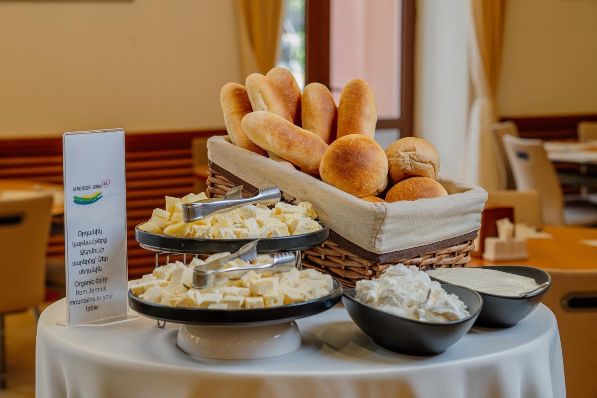 Grand Resort Jermuk Esterno foto